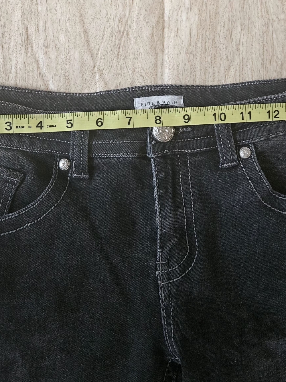 ​Fire & Rain Y2K Black Flare Jeans Angel Wing Rhinestone Pockets Size 11 - Picture 12 of 16